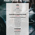 Femme pratiquant le CrossFit dans une salle de sport