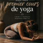 Femme pratiquant le yoga lors d'un cours pour débutants dans un studio