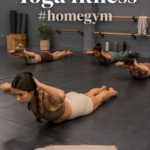 Femme pratiquant le yoga chez elle, sur un tapis, dans un coin zen.