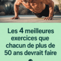 Une femme de plus de 50 ans effectuant des exercices de fitness à la maison.
