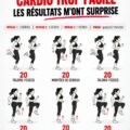 Une femme souriante réalisant un entraînement cardio facile à domicile, démontrant joie et dynamisme.